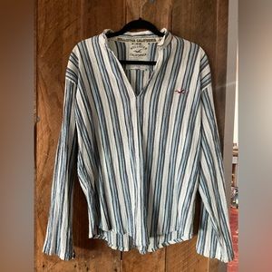 Hollister shirt